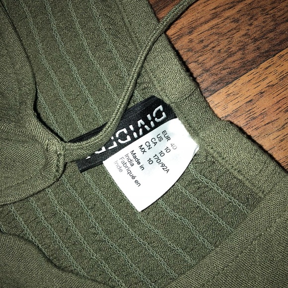 H&M Dress - Picture 2 of 2